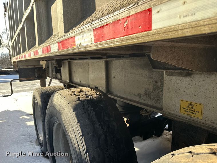 image for item DW4402 1994 East Manufacturing Corp. end dump trailer