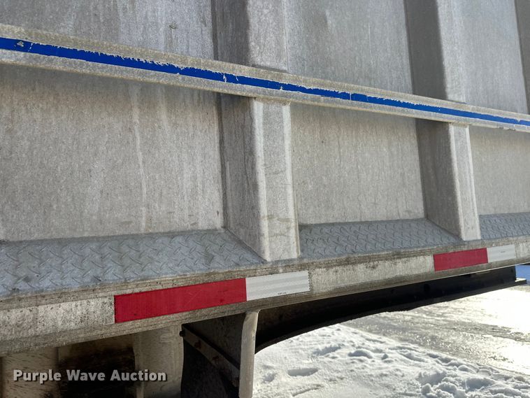 image for item DW4402 1994 East Manufacturing Corp. end dump trailer