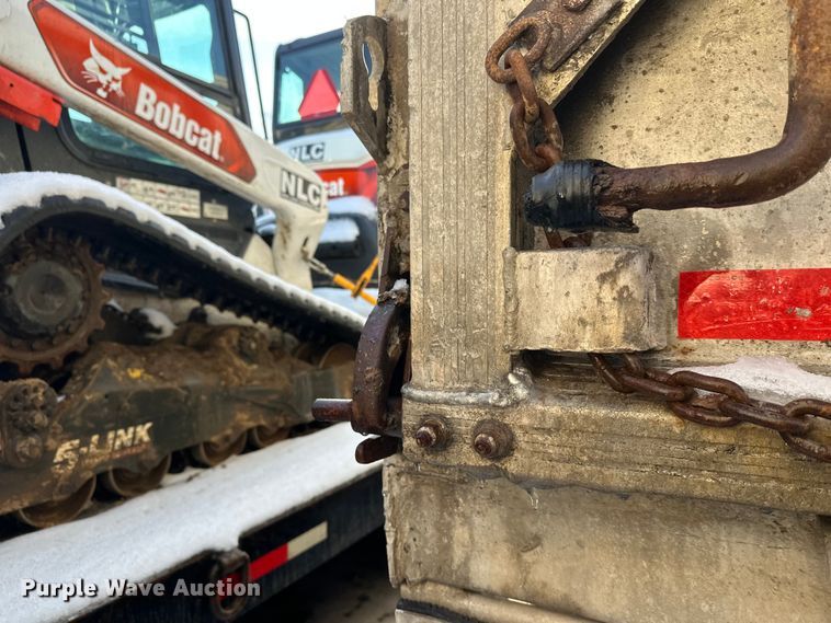 image for item DW4402 1994 East Manufacturing Corp. end dump trailer