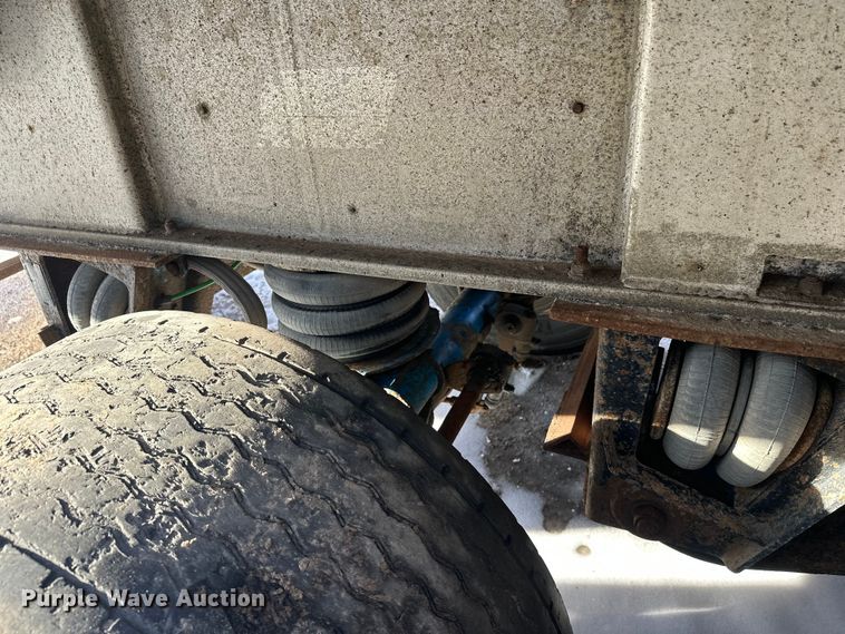 image for item DW4402 1994 East Manufacturing Corp. end dump trailer