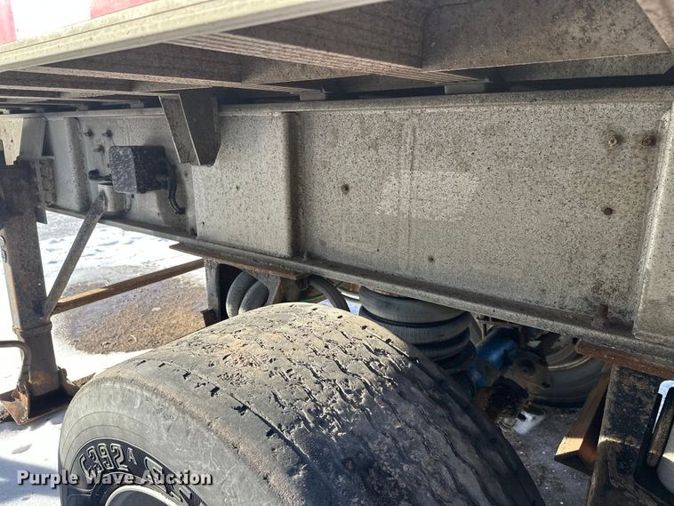 image for item DW4402 1994 East Manufacturing Corp. end dump trailer