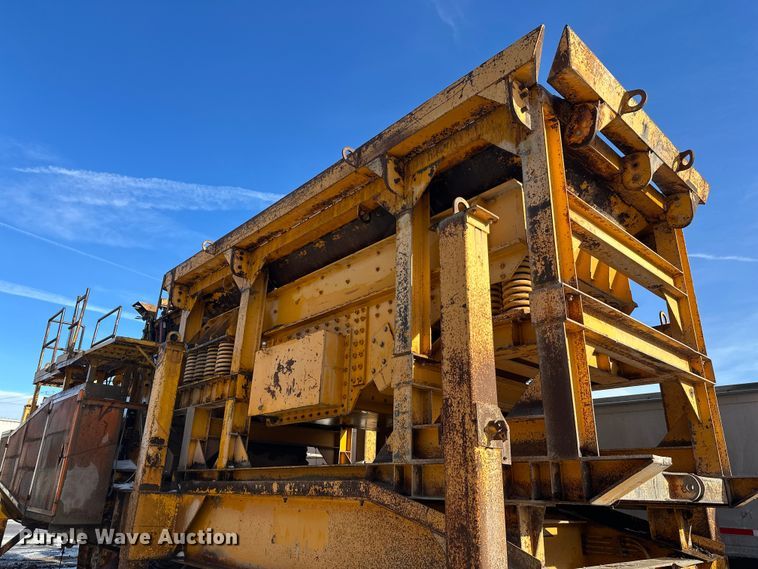 image for item DW4403 Grason KR1315D impact crusher