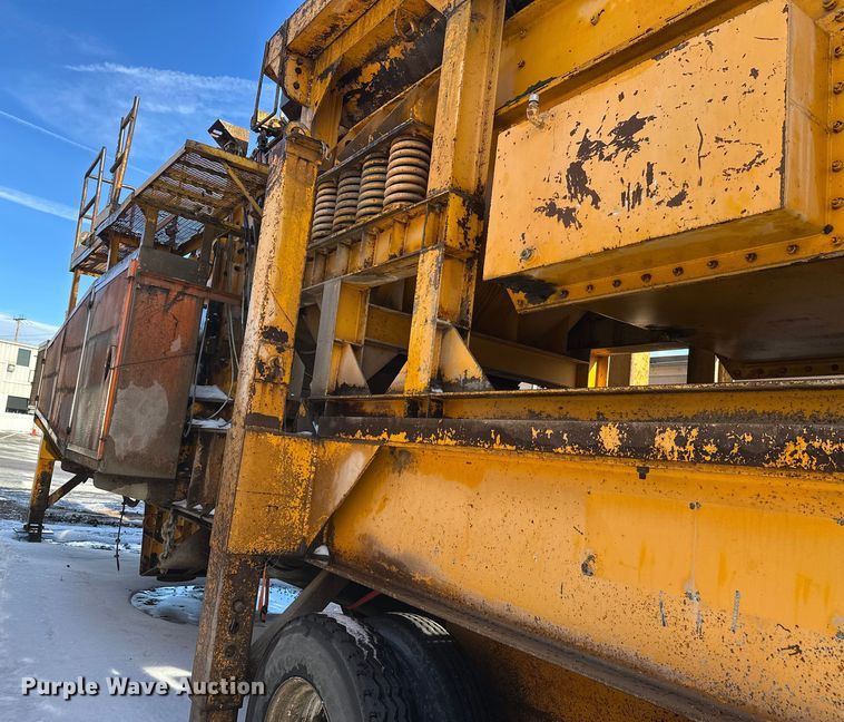 image for item DW4403 Grason KR1315D impact crusher