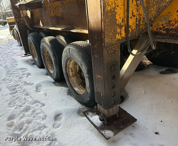 image for item DW4403 Grason KR1315D impact crusher