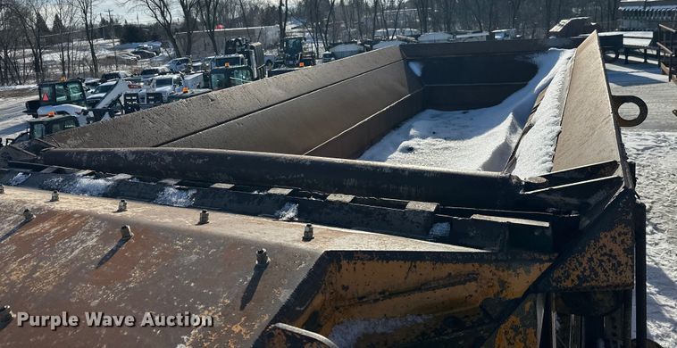 image for item DW4403 Grason KR1315D impact crusher