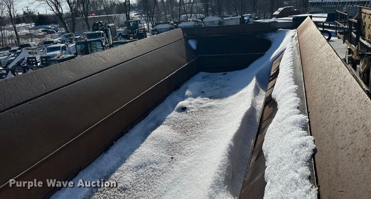 image for item DW4403 Grason KR1315D impact crusher