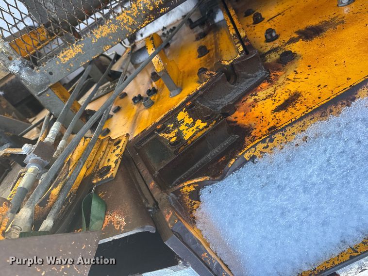 image for item DW4403 Grason KR1315D impact crusher