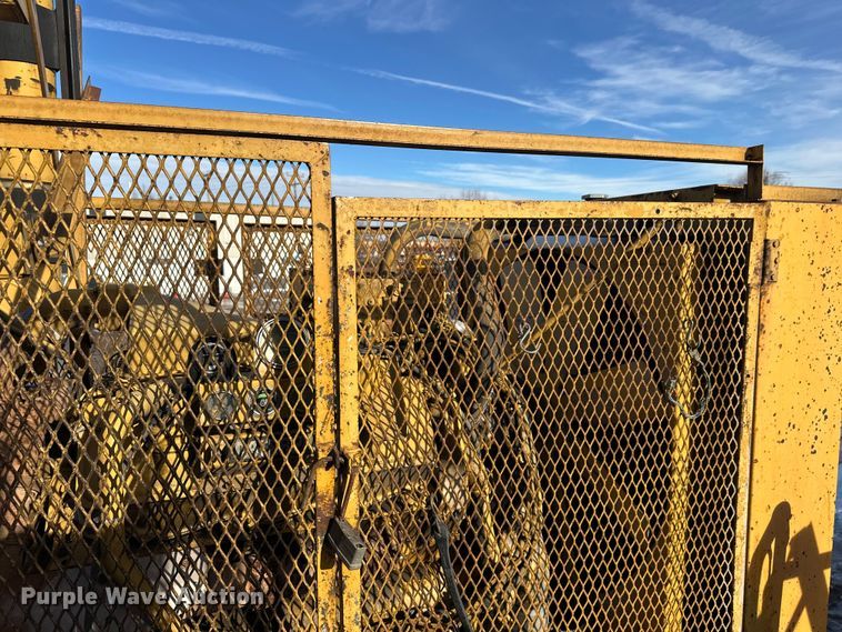 image for item DW4403 Grason KR1315D impact crusher