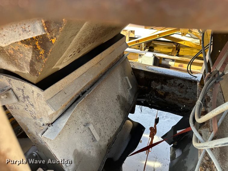 image for item DW4403 Grason KR1315D impact crusher