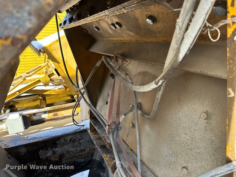 image for item DW4403 Grason KR1315D impact crusher