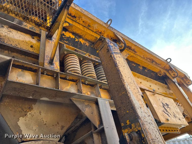 image for item DW4403 Grason KR1315D impact crusher