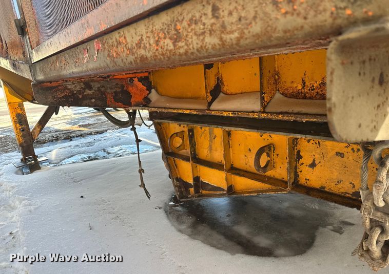 image for item DW4403 Grason KR1315D impact crusher