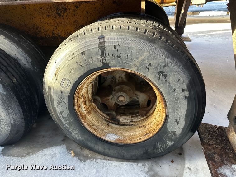 image for item DW4403 Grason KR1315D impact crusher