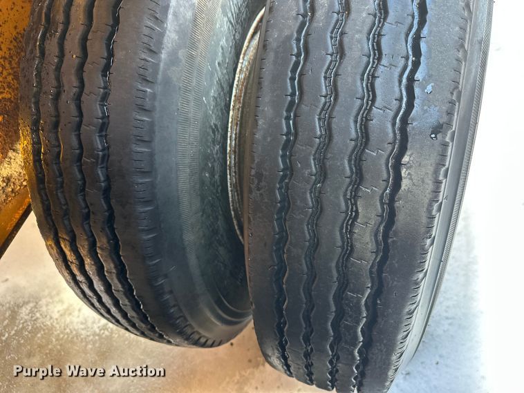 image for item DW4403 Grason KR1315D impact crusher