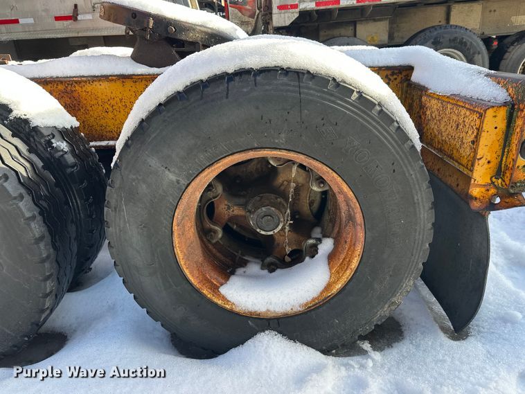 image for item DW4403 Grason KR1315D impact crusher