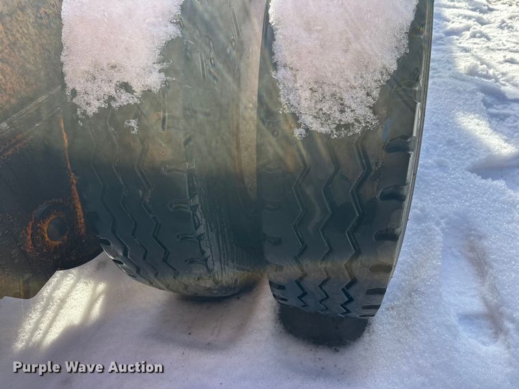 image for item DW4403 Grason KR1315D impact crusher