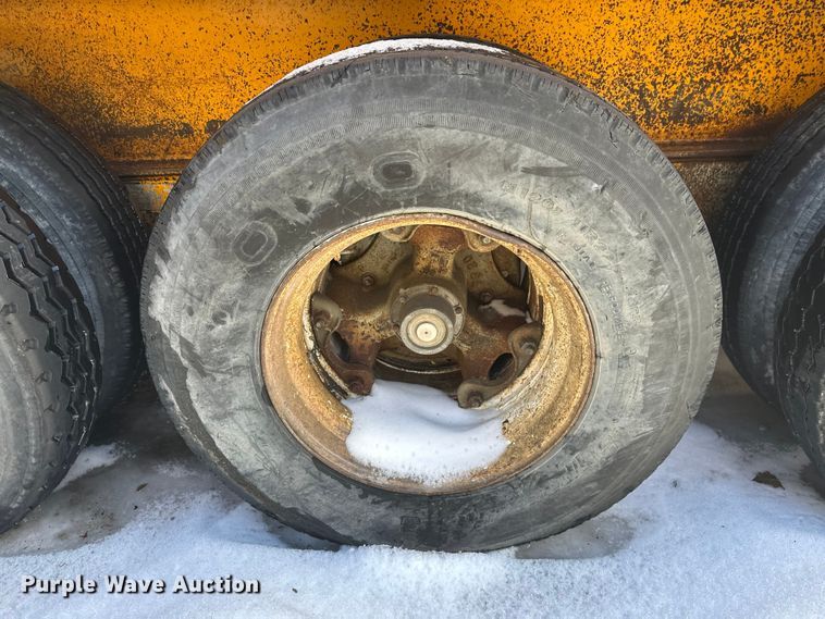 image for item DW4403 Grason KR1315D impact crusher