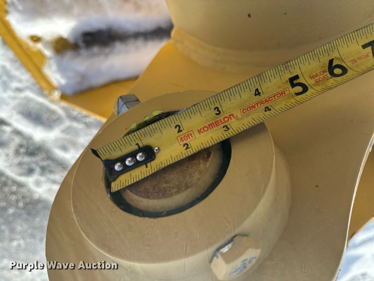 image for item DW4406 Caterpillar excavator bucket