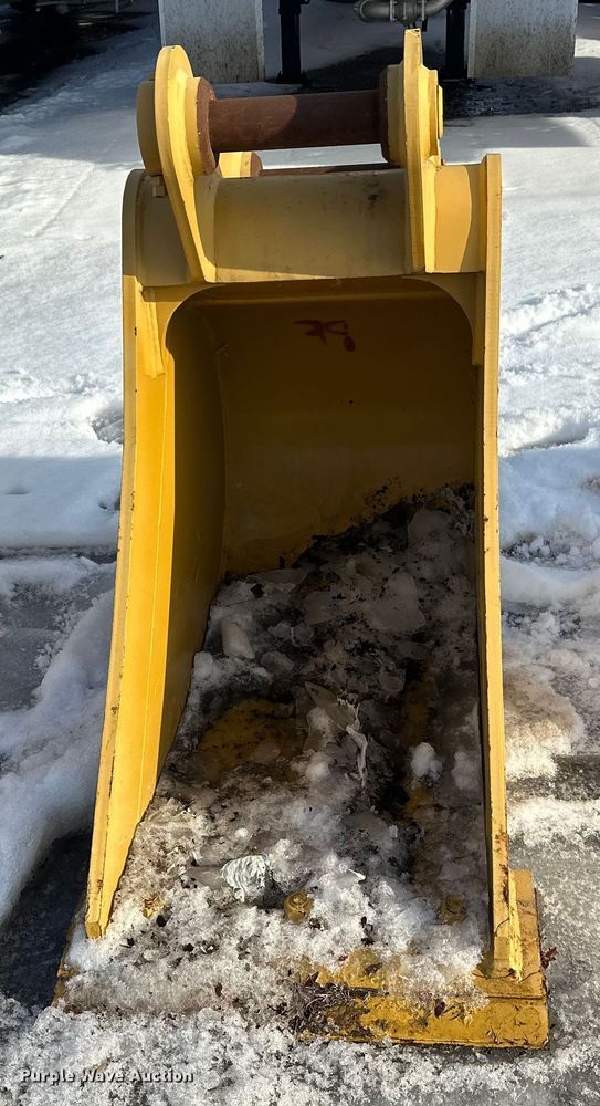 image for item DW4407 Caterpillar excavator bucket