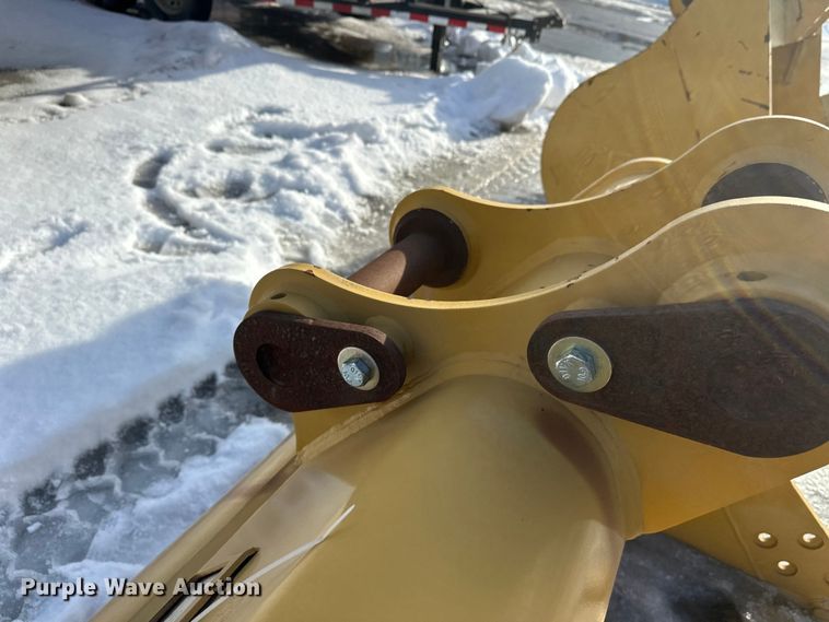 image for item DW4408 Caterpillar excavator bucket