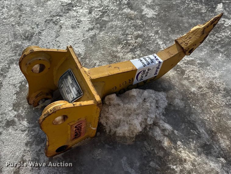 image for item DW4410 Caterpillar 302 excavator ripper tooth