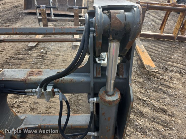 image for item DZ3571 JRB WA320PT5 wheel loader pipe forks