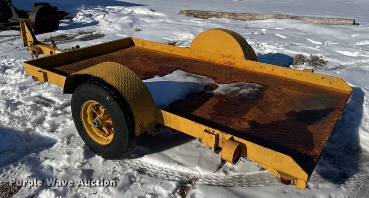image for item EA2195 Utility trailer