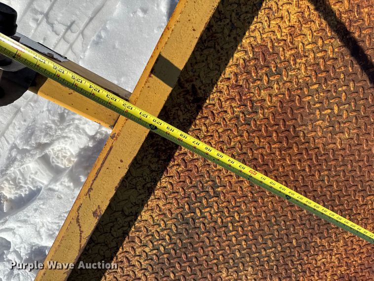 image for item EA2195 Utility trailer