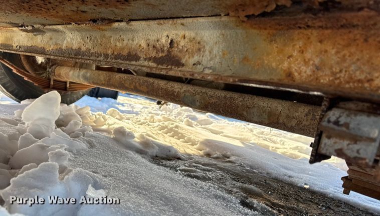 image for item EA2195 Utility trailer