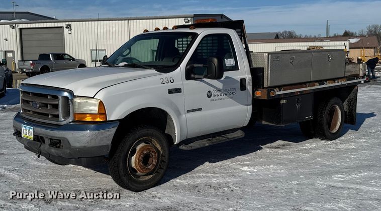 image for item EA2197 2001 Ford F550 Super Duty flatbed truck