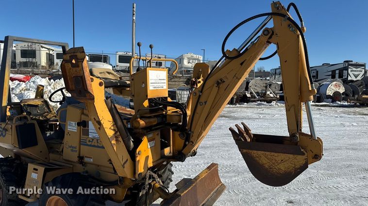 image for item EA2200 1998 Case 460 trencher