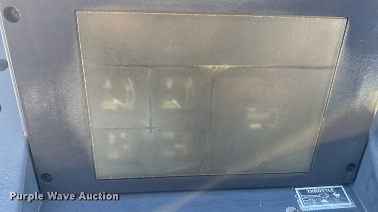 image for item EA2200 1998 Case 460 trencher