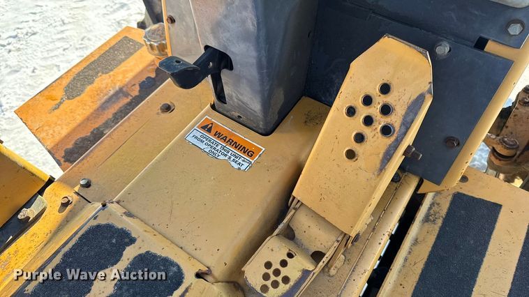 image for item EA2200 1998 Case 460 trencher