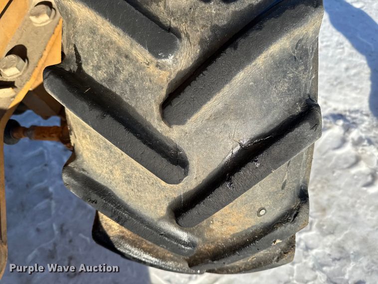 image for item EA2200 1998 Case 460 trencher