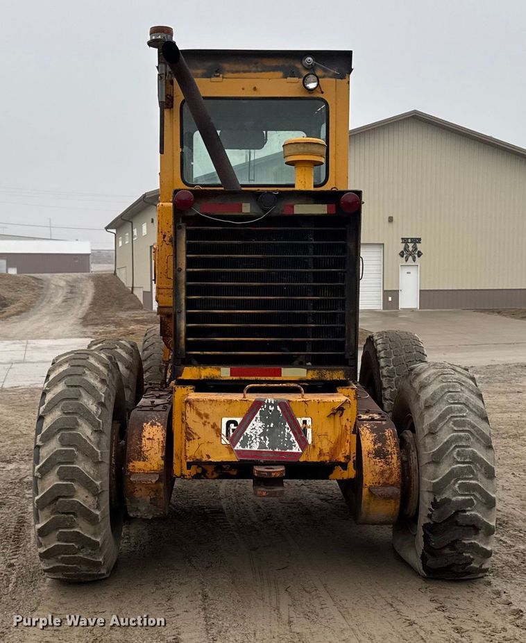 image for item EA2228 Gallion T500A motor grader