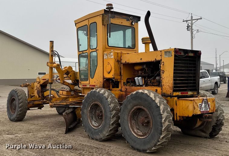 image for item EA2228 Gallion T500A motor grader