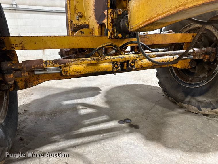 image for item EA2228 Gallion T500A motor grader