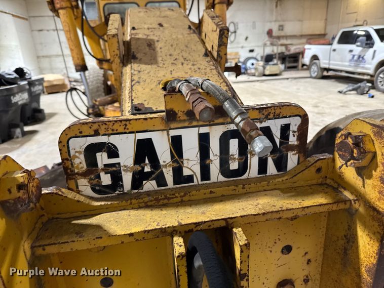 image for item EA2228 Gallion T500A motor grader