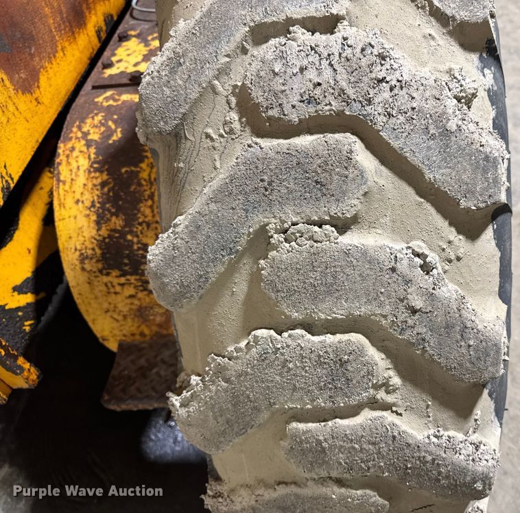 image for item EA2228 Gallion T500A motor grader