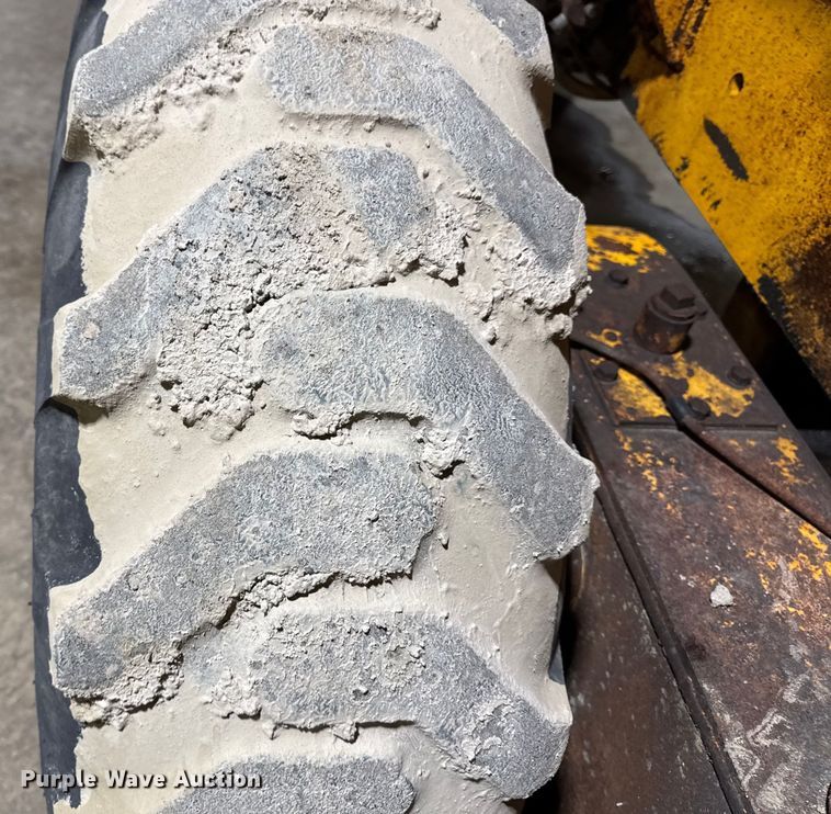 image for item EA2228 Gallion T500A motor grader