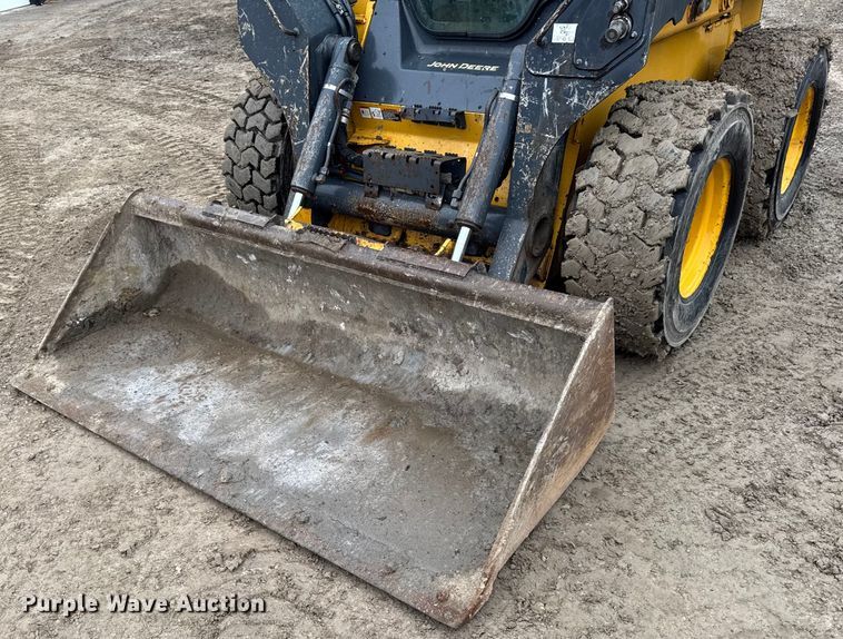 image for item EA2229 2016 John Deere 330G skid steer loader