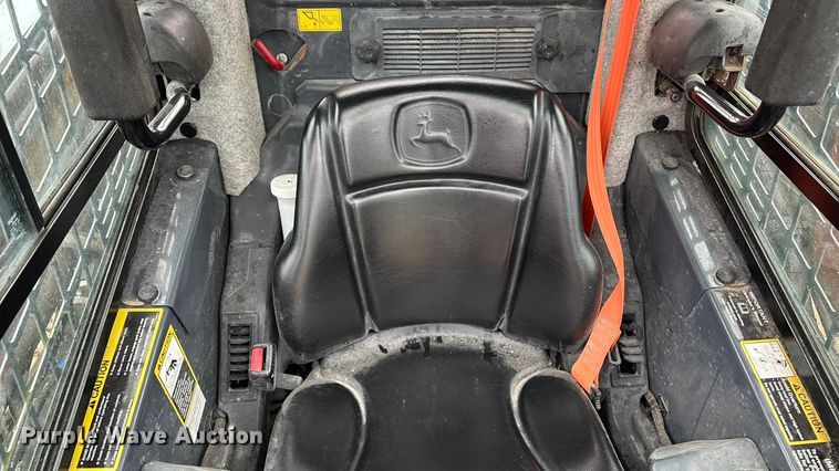 image for item EA2229 2016 John Deere 330G skid steer loader