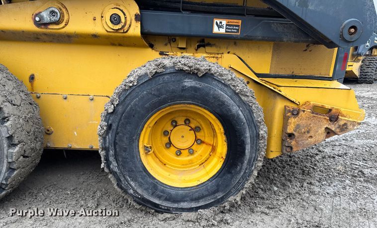 image for item EA2229 2016 John Deere 330G skid steer loader