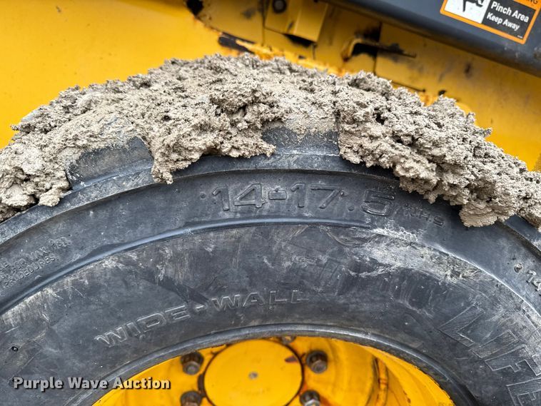 image for item EA2229 2016 John Deere 330G skid steer loader