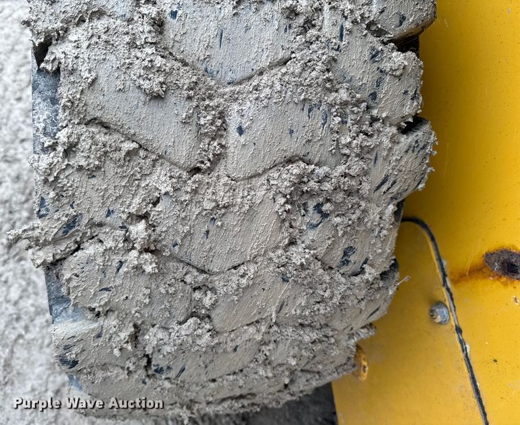 image for item EA2229 2016 John Deere 330G skid steer loader