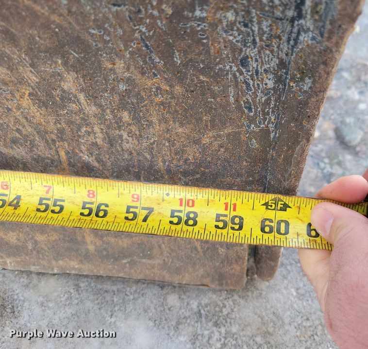 image for item EA2785 2001 Bobcat 334 mini excavator