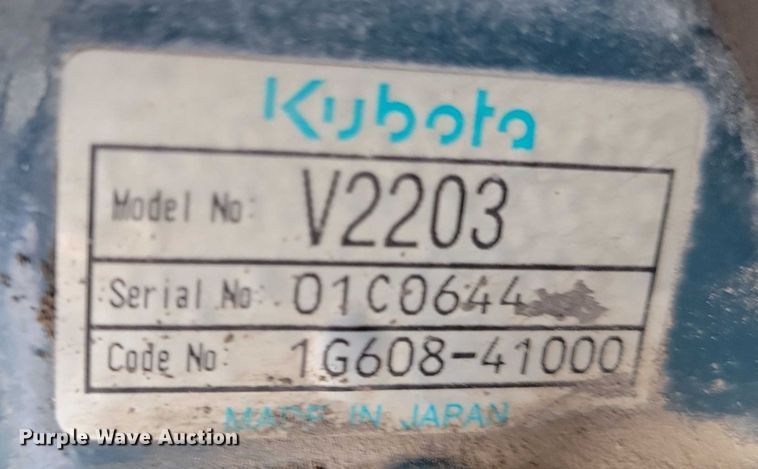 image for item EA2785 2001 Bobcat 334 mini excavator