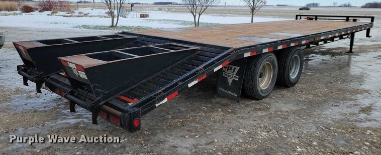 image for item EA2786 2009 PJ equipment trailer