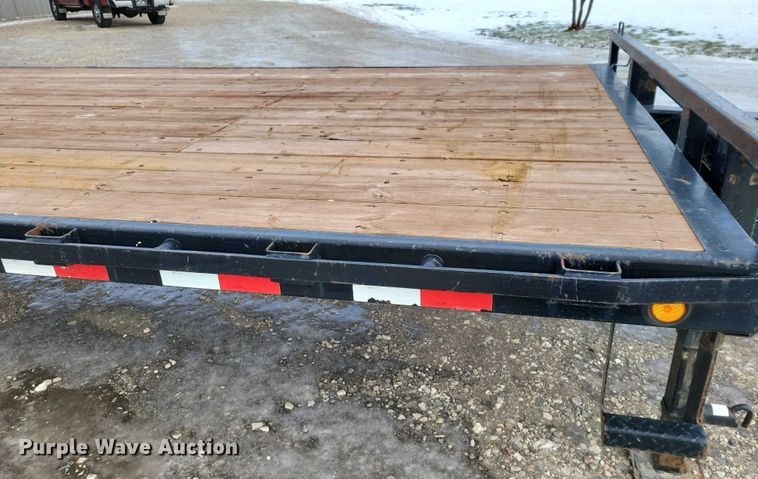 image for item EA2786 2009 PJ equipment trailer