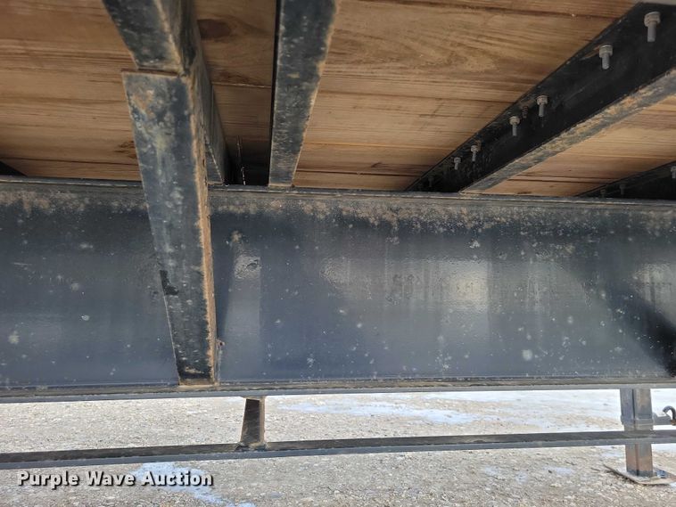 image for item EA2786 2009 PJ equipment trailer